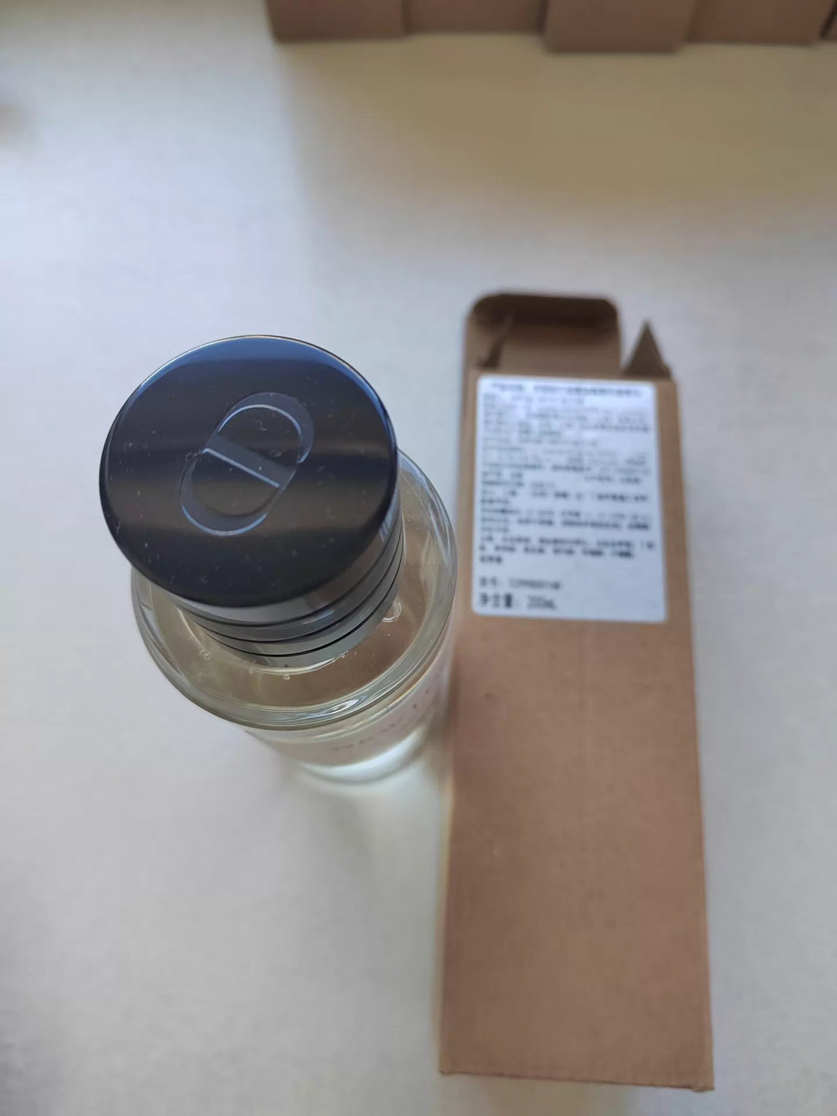 241026A-71 Dior 28.1 Parfum 200ml 6.8 oz