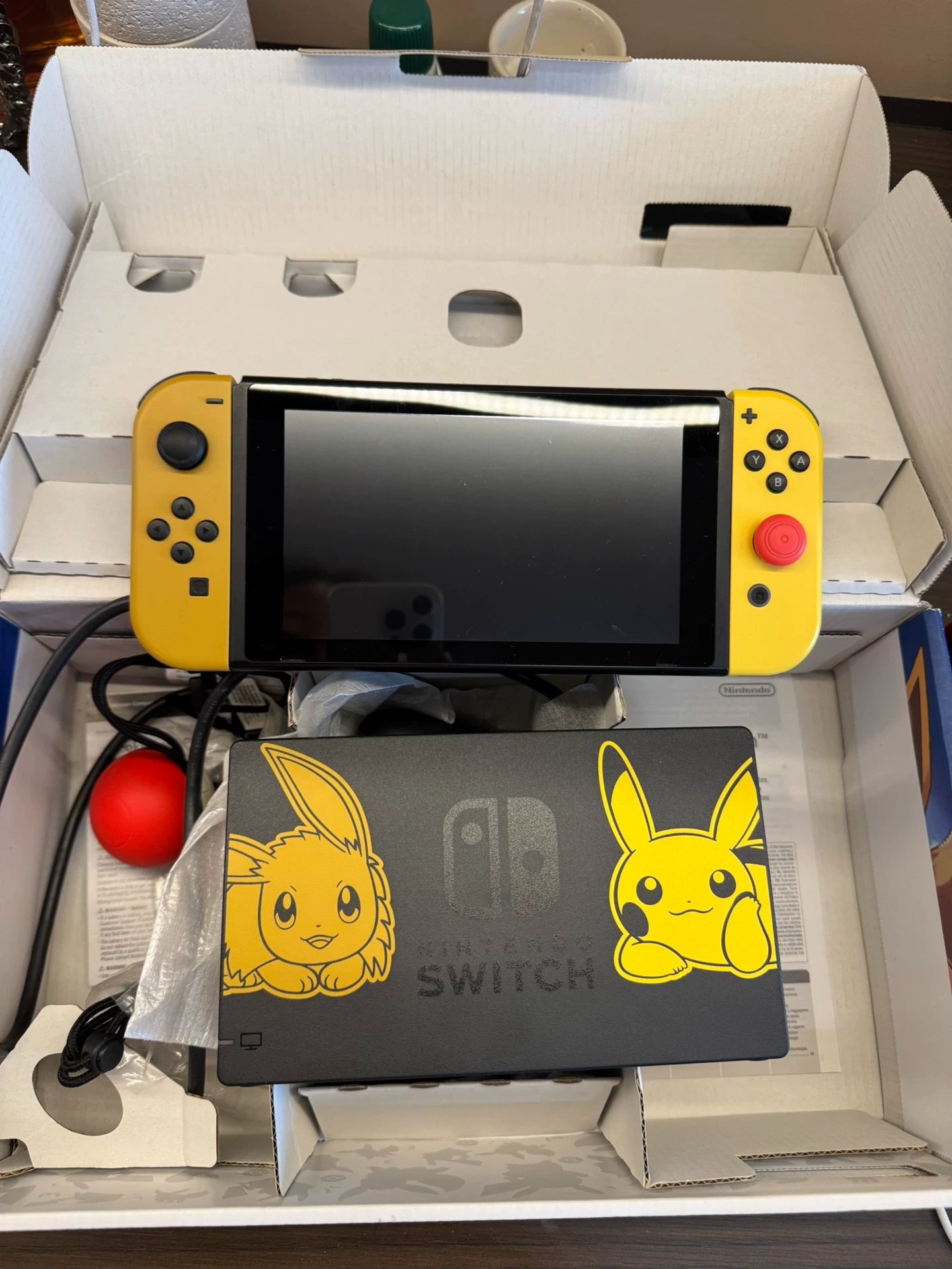0825-game-6 Like new Pokemon switch limited edition Pokemon Bikachu game console