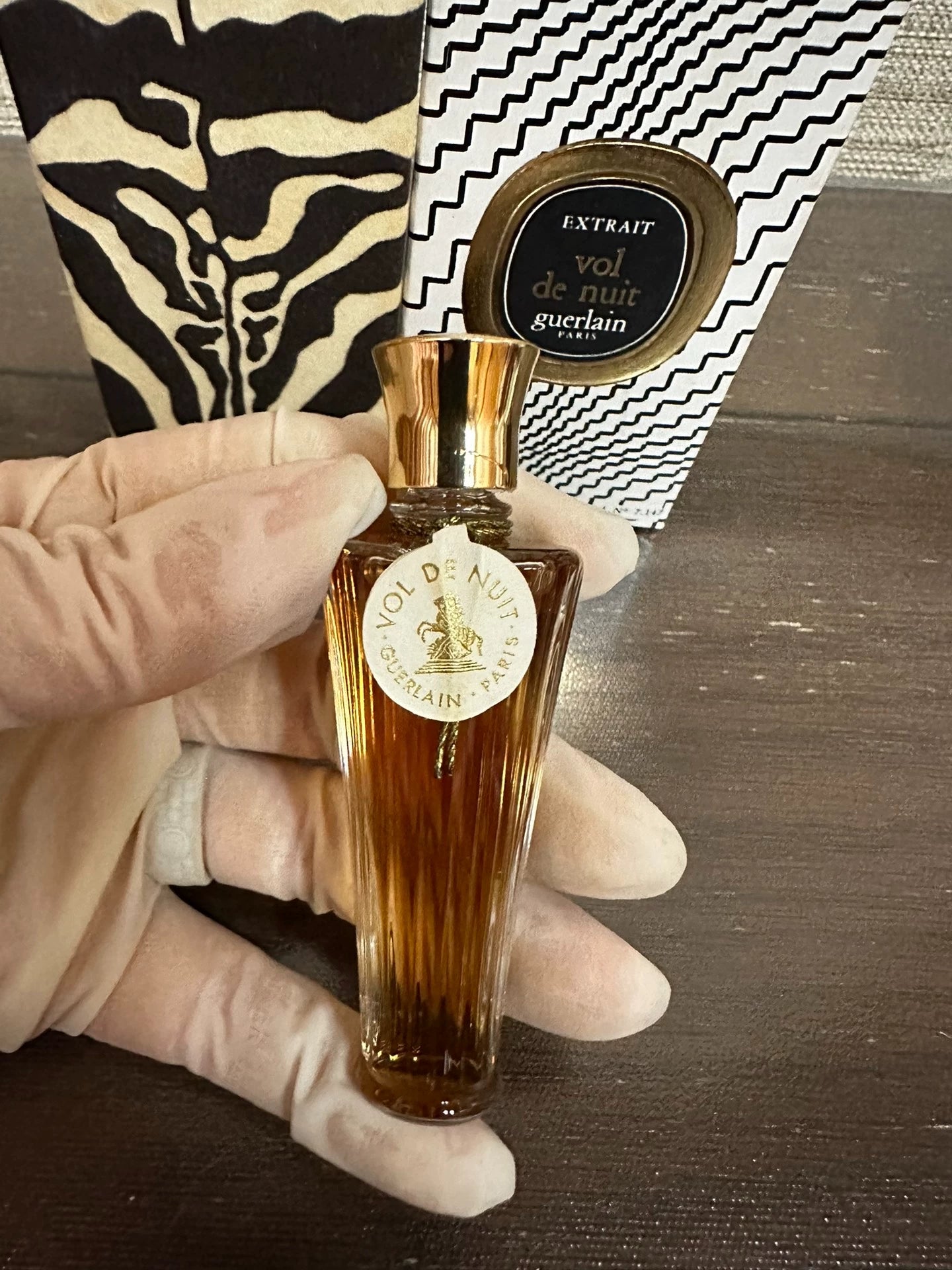 150225-57 Guerlain Vol de nuit 7ml 1/4 oz Bottle Parfum Perfume