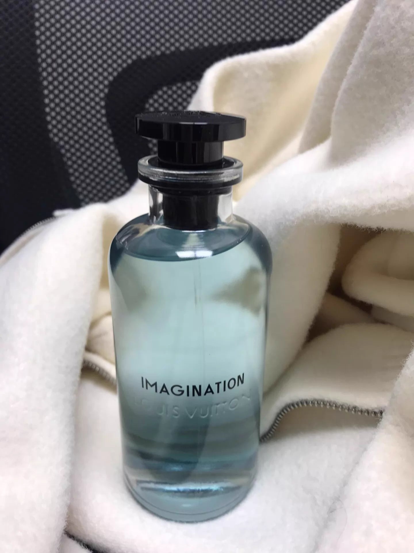 010426-261 LV Louis Vuitton Perfume 200ml 6.8 oz