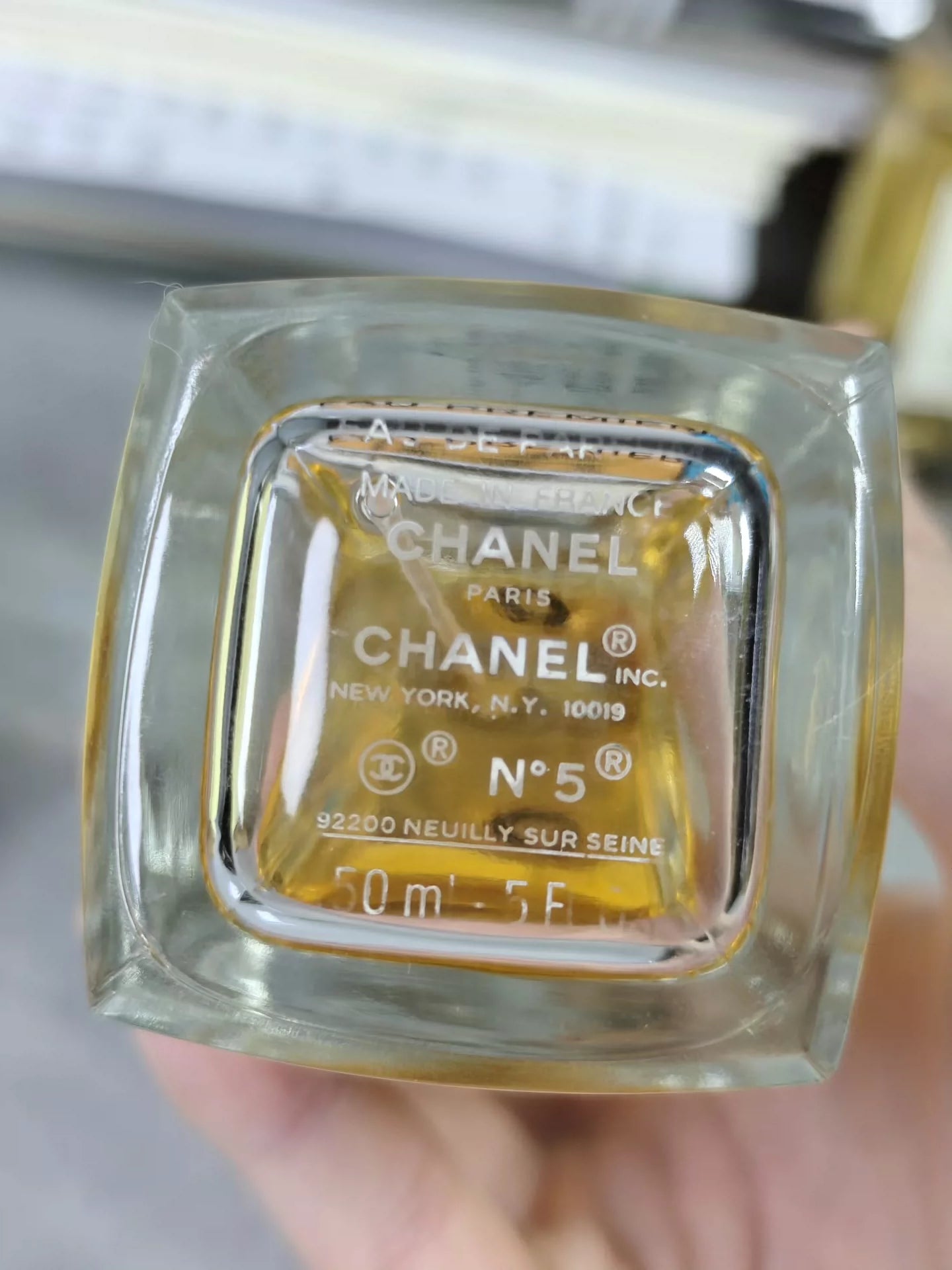 120625-11 Chanel No 5 150ml 5.1oz Eau Premiere
