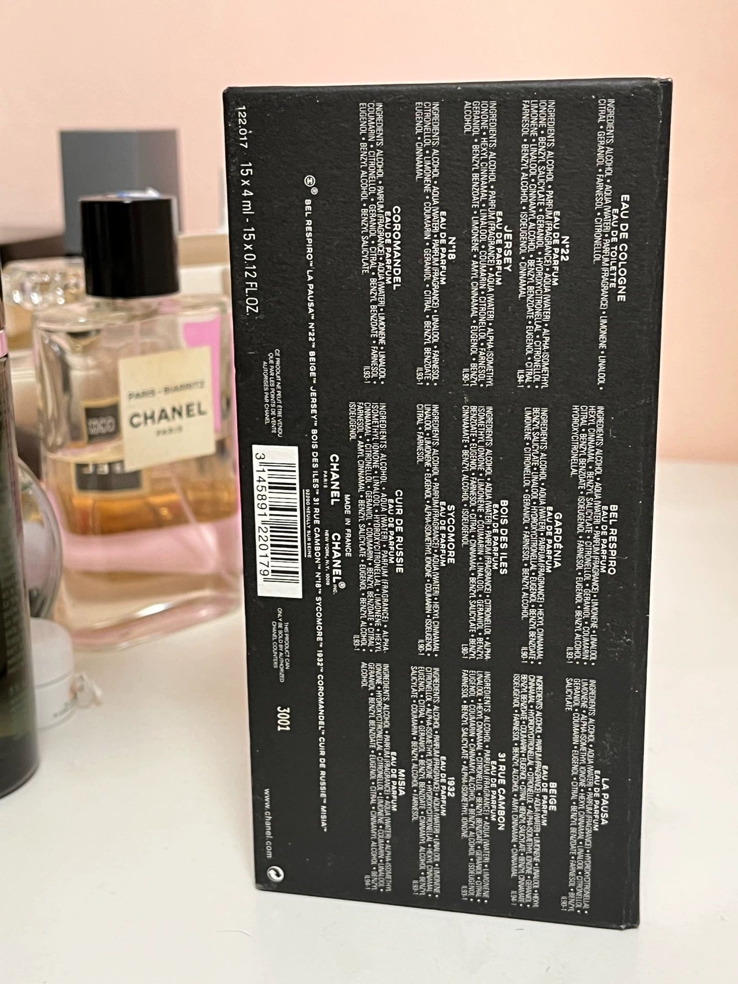 230526-102 Chanel Limited edition miniQ 4ml 0.1 oz