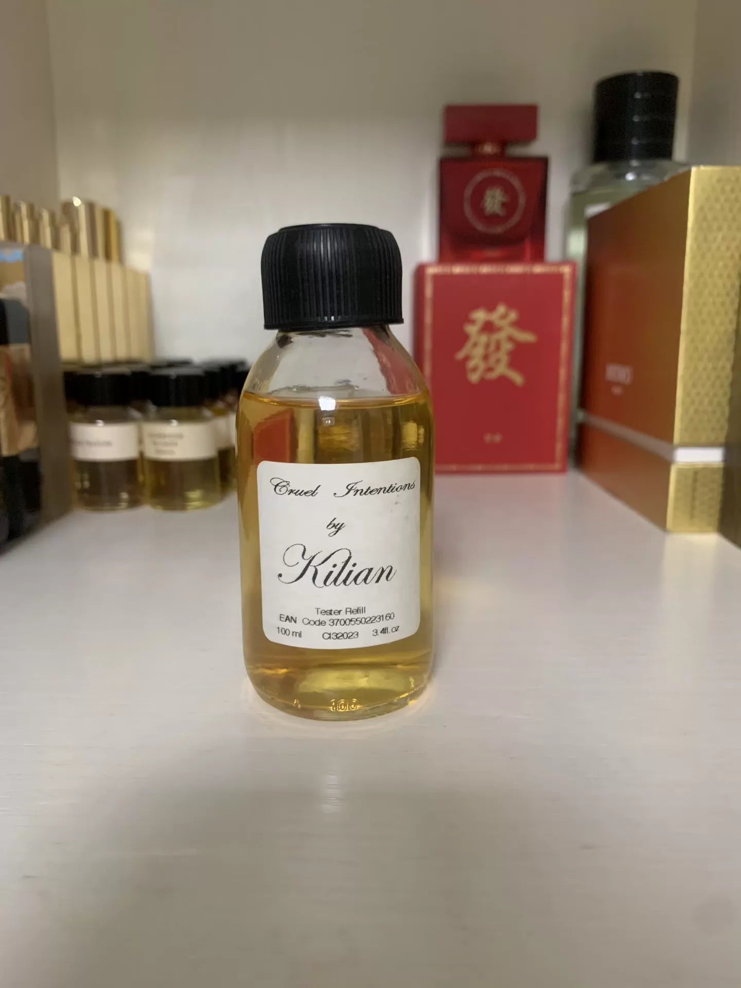 110826-163 Kilian Parfum