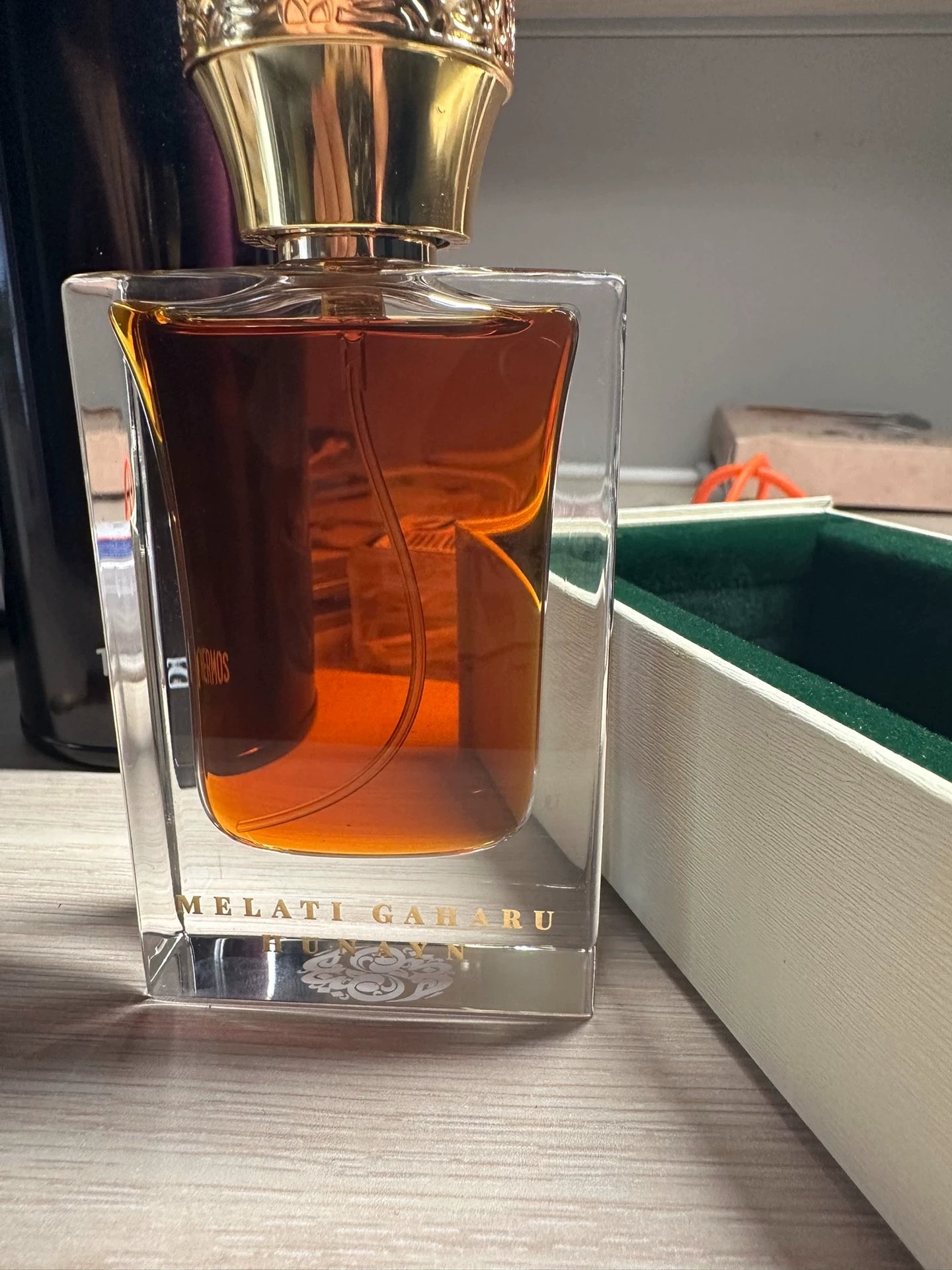190326-40 hunayn melati gaharu 30ml 1.0oz