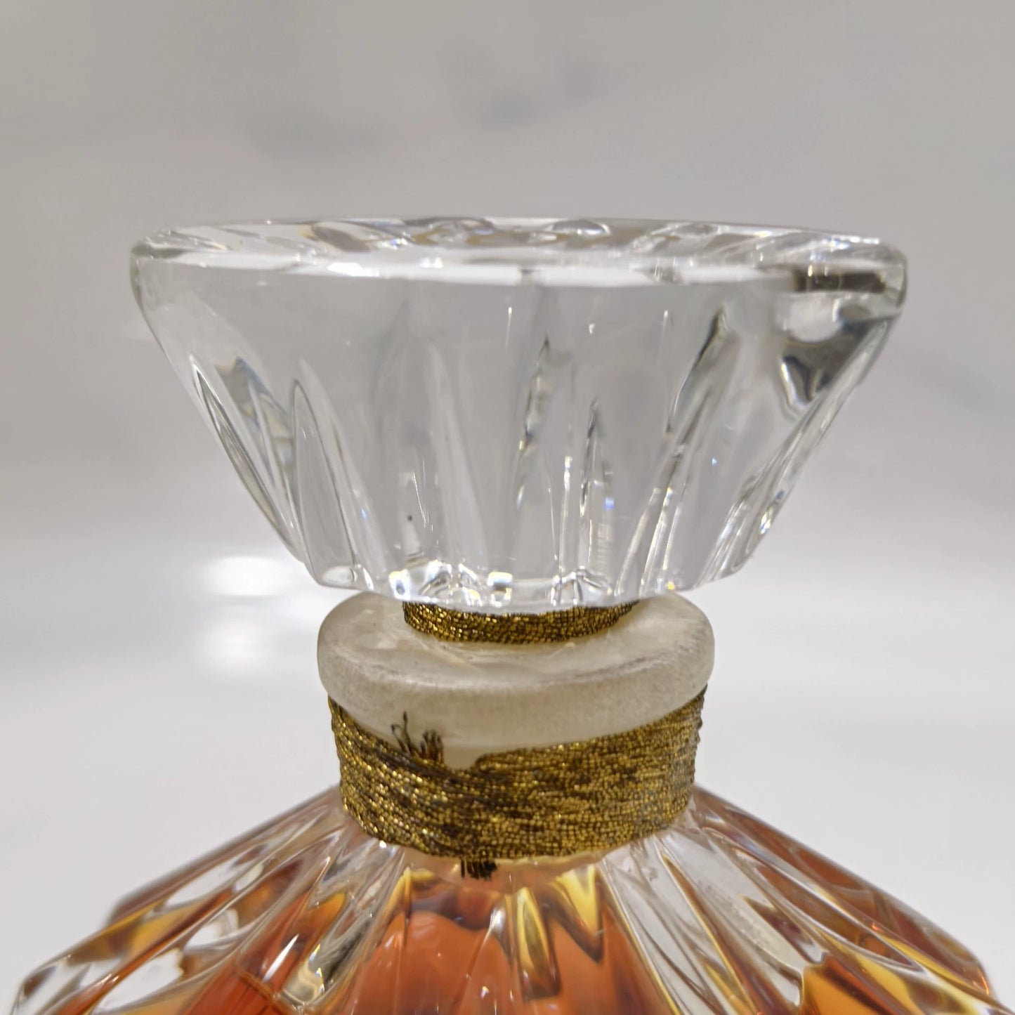 260325-31 Jean Patou Joy 30ml 1 oz parfum Crystal Bottle