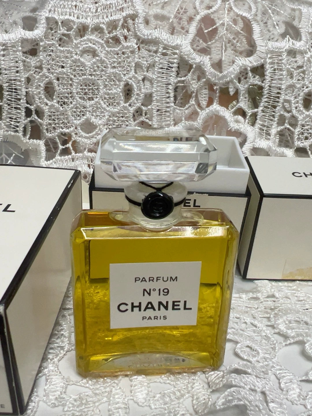 151025-53 Chanel No 19 Parfum Perfume 28ml 1 oz