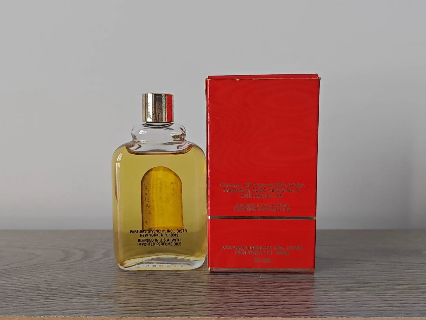 181025-39 Givenchy Eau de Toilette EDT 59ml 2.0oz