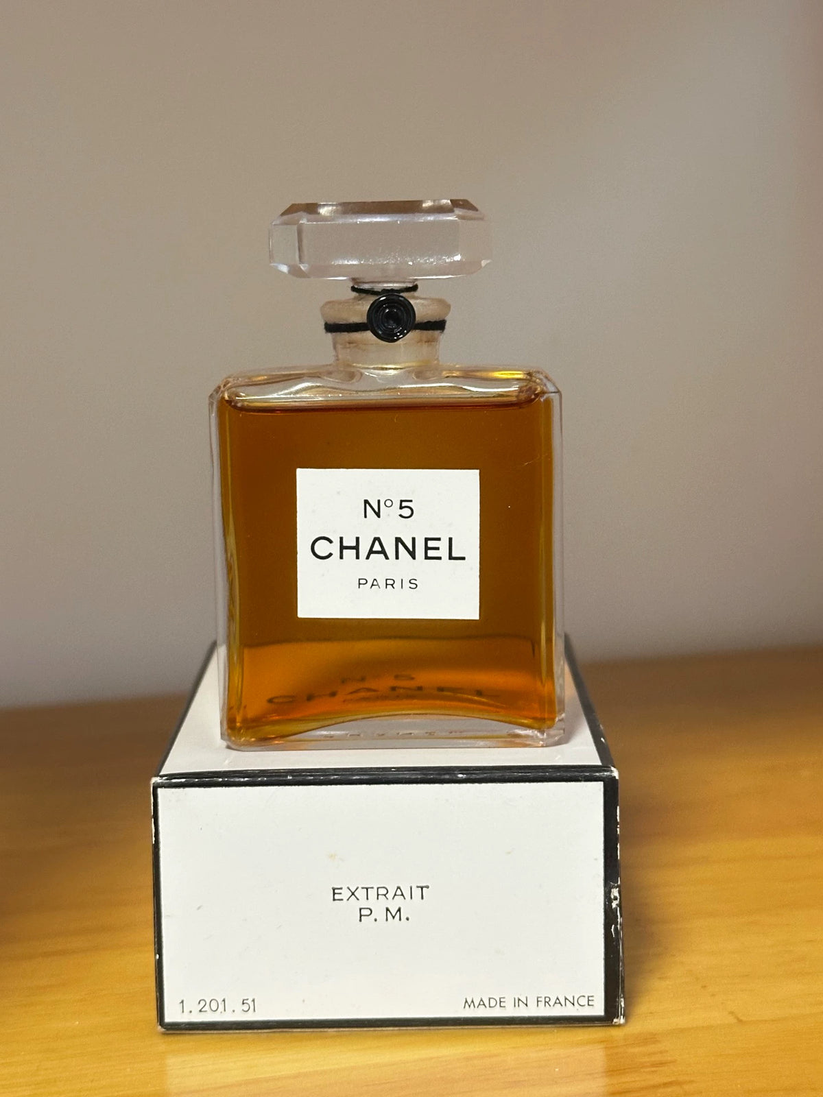 071026-39 Chanel No. Old Edition Perfume 30ml 1 oz