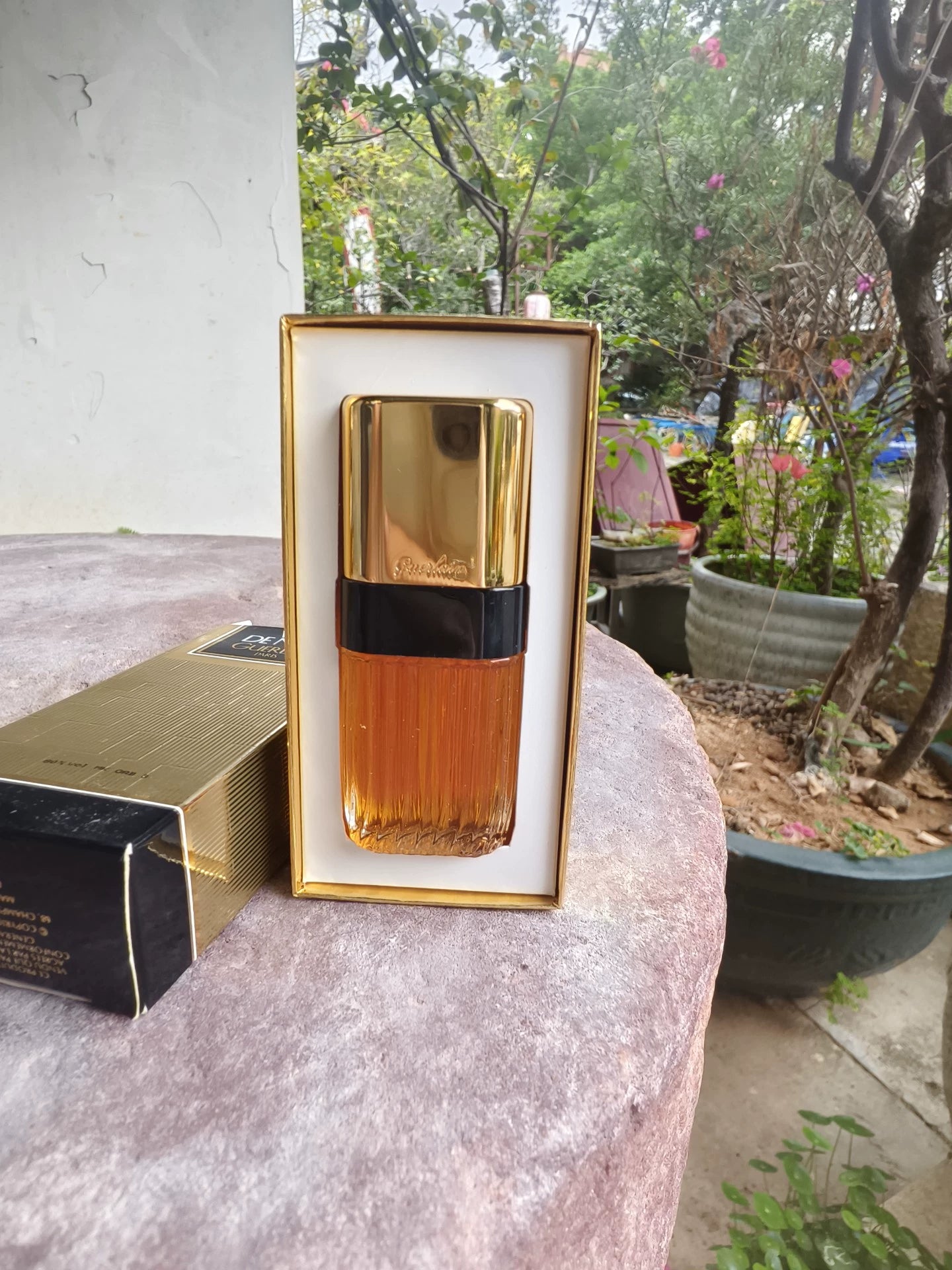 091025-61 Guerlain Vol de Nuit Parfum Perfume 8ml 0.3oz