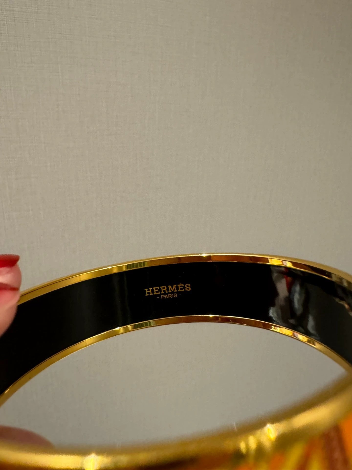 281024-29 Auth HERMES Bracelet Bangle Blanc Size GM