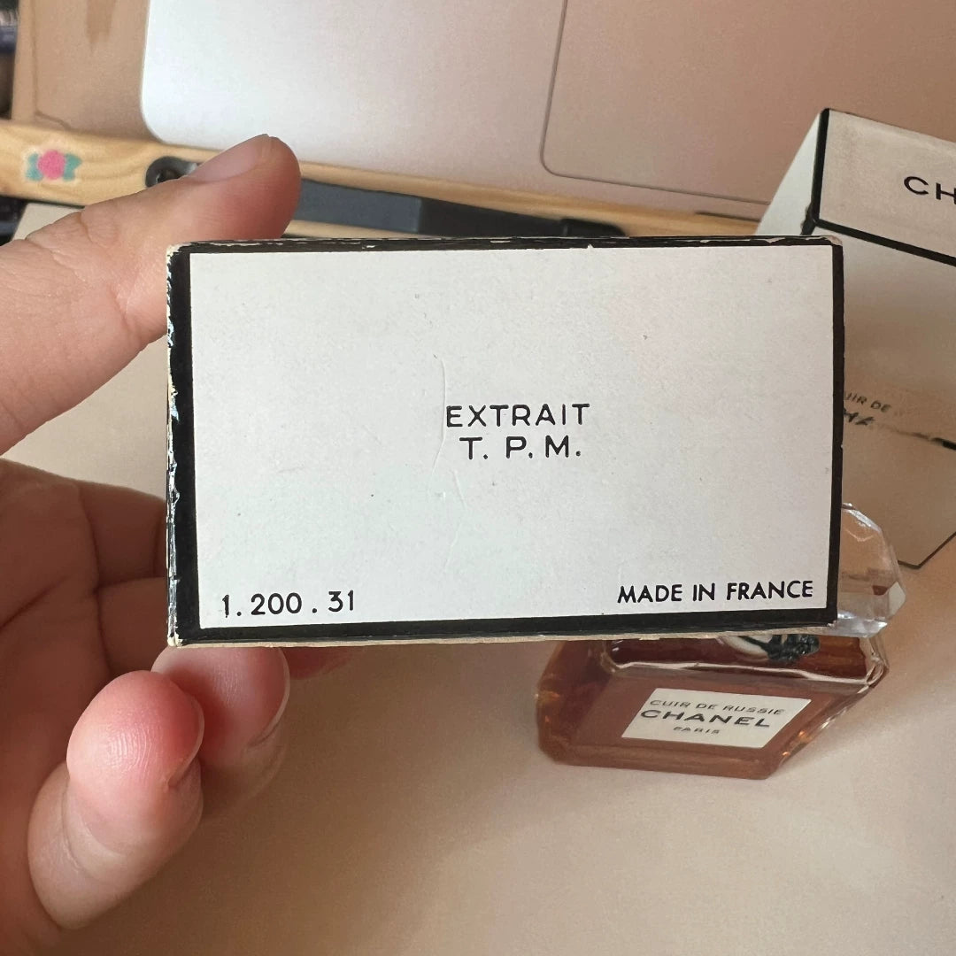 130725-64 Chanel Cuir de Russie EXTRAIT Parfum 14ml 0.5oz