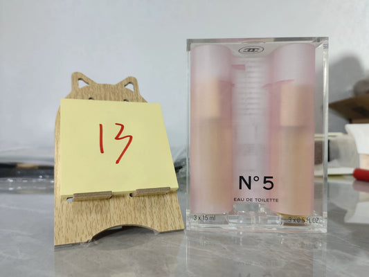 120625-77 Chanel No 5 Eau de Toilette EDT 15ml 0.5oz x 2