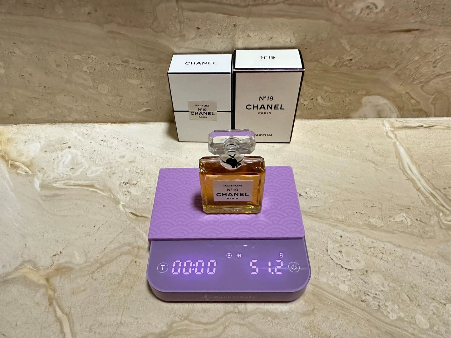 091025-89 Chanel No 19 Parfum Perfume 28ml 1 oz