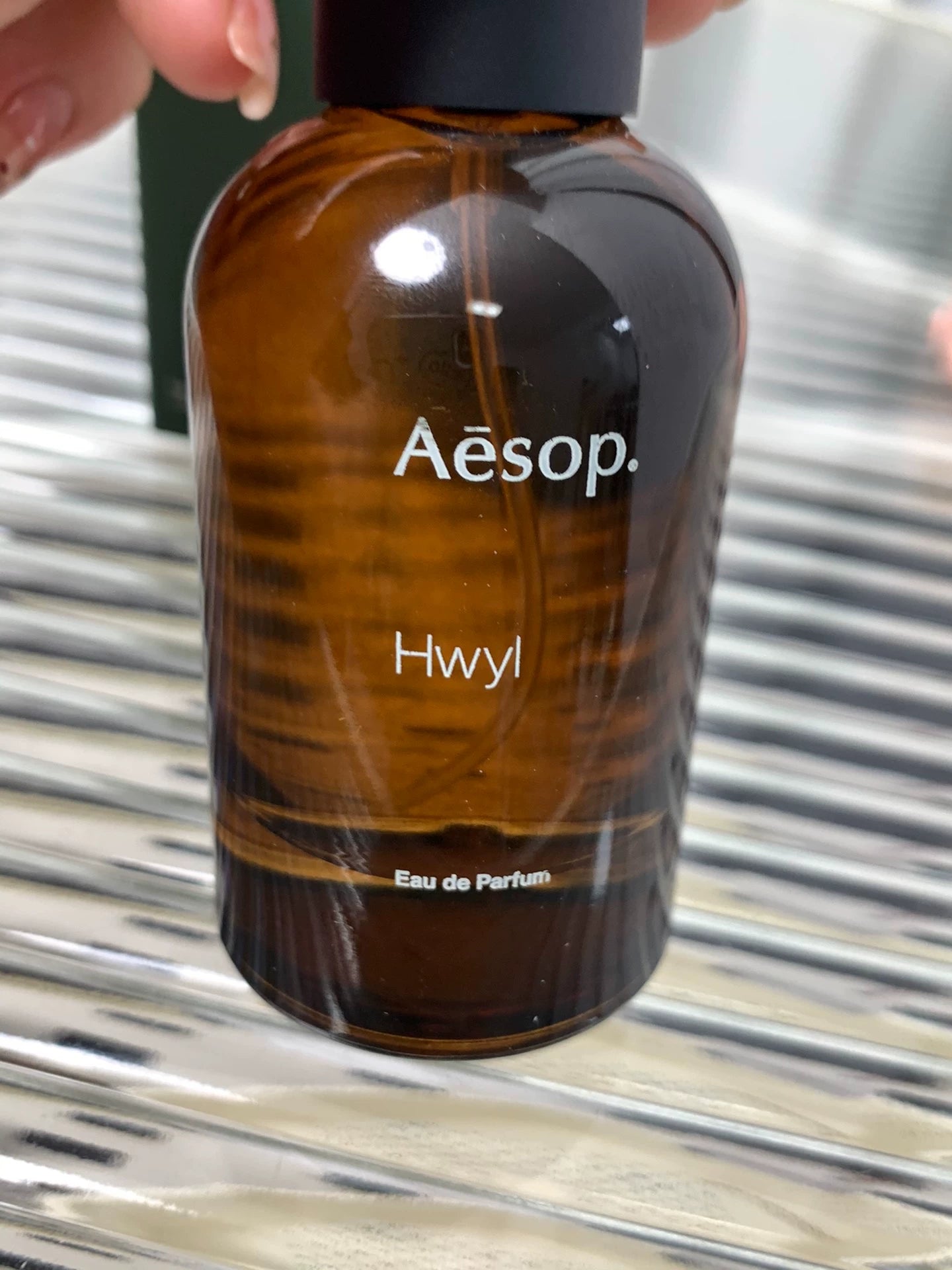 280726-107 Aesop There is box 50ml 1.7 oz