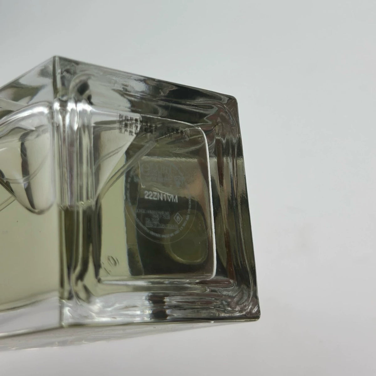 151026-128 Armani Jade Dragon Tea 100ml 3.4 oz
