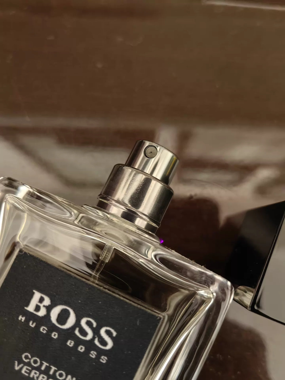260926-21 Boss Hugo Couture Cotton 50ml 1.7 oz