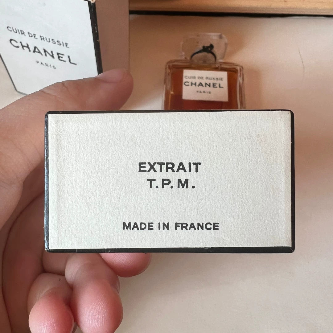 130725-64 Chanel Cuir de Russie EXTRAIT Parfum 14ml 0.5oz