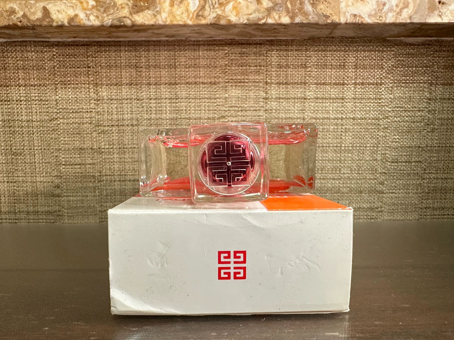 210325-30 Givenchy edt 50ml 1.7 oz