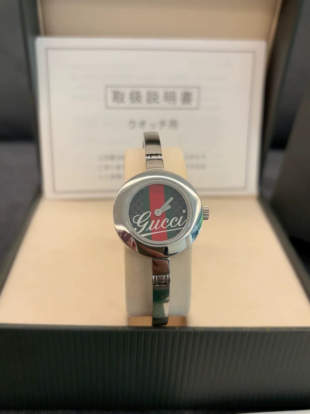 291024-80 Gucci authentic ancient classic red and green bracelet women's watch silver
