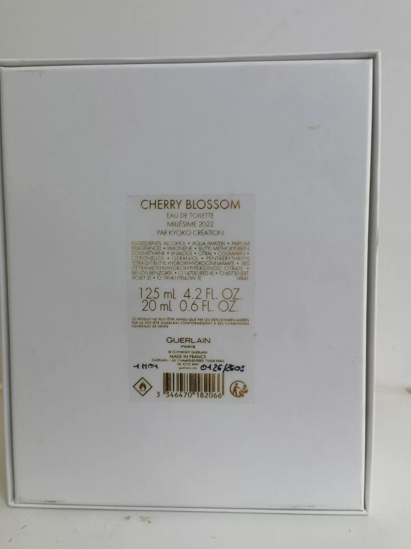 250826-55 Guerlain Avenue of Cherry Perfume 125ml 4.2 oz