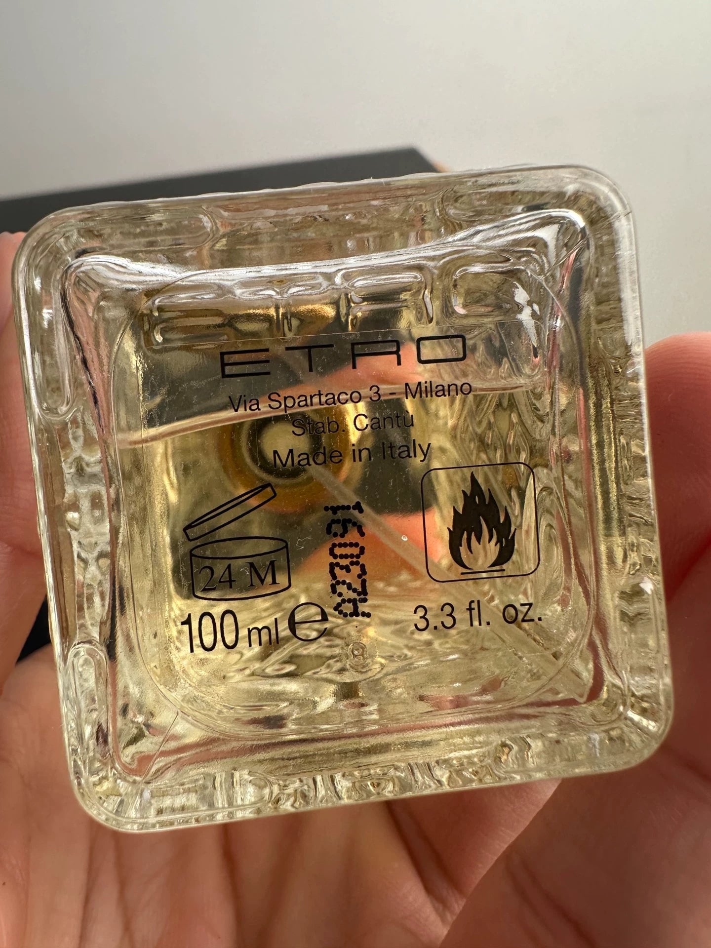 250626-60 Ai Chuo White Perfume 100ml 3.4 oz