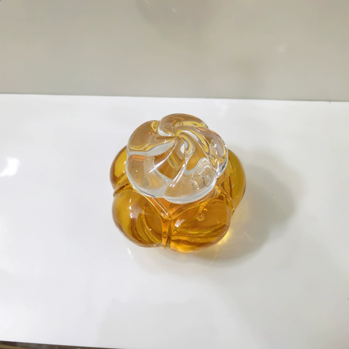 180626-77 Karan Montaigne Baccarat Parfum 150ml 5.1 oz
