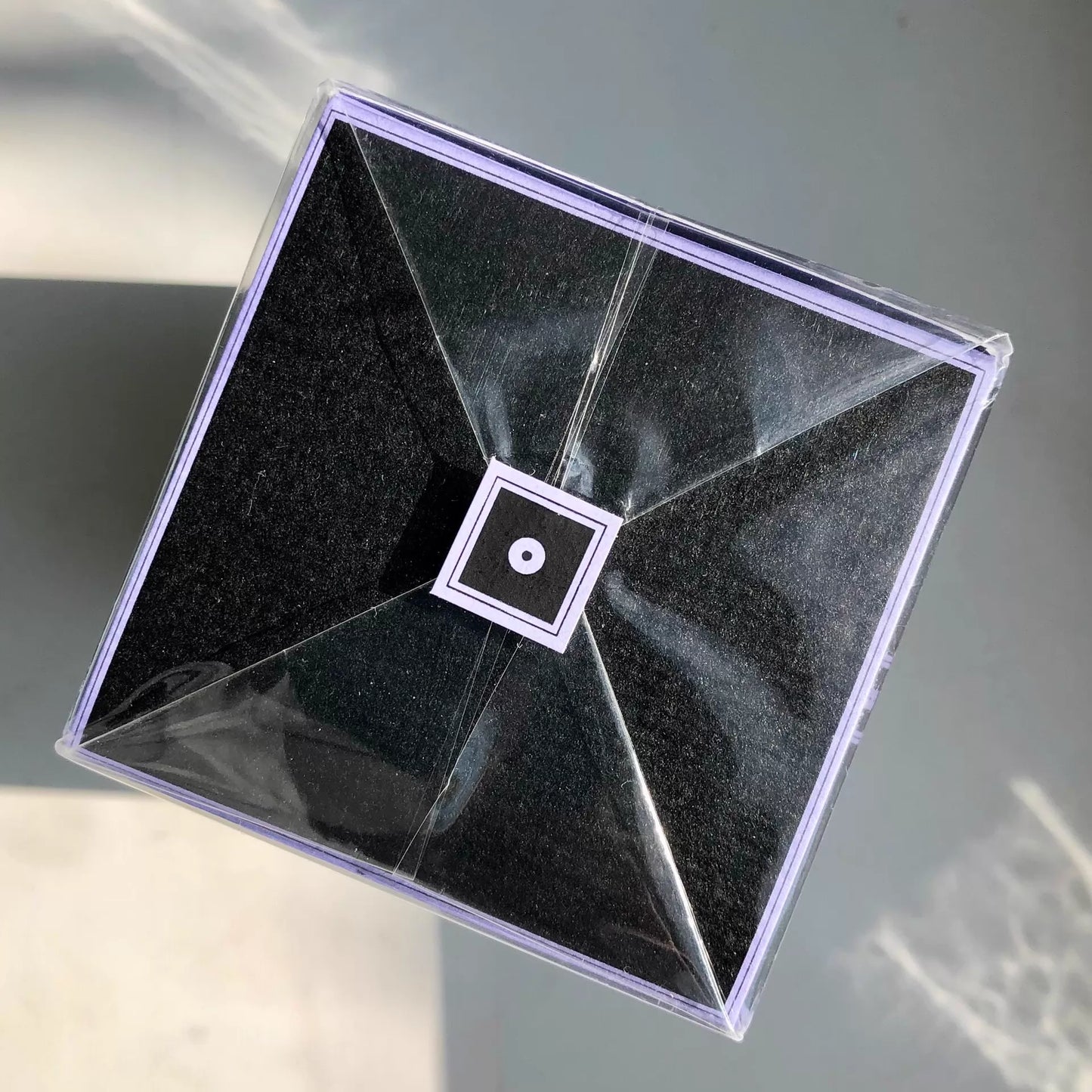 131225-42 Serge Lutens Eau de Parfum EDP 75ml 2.5oz