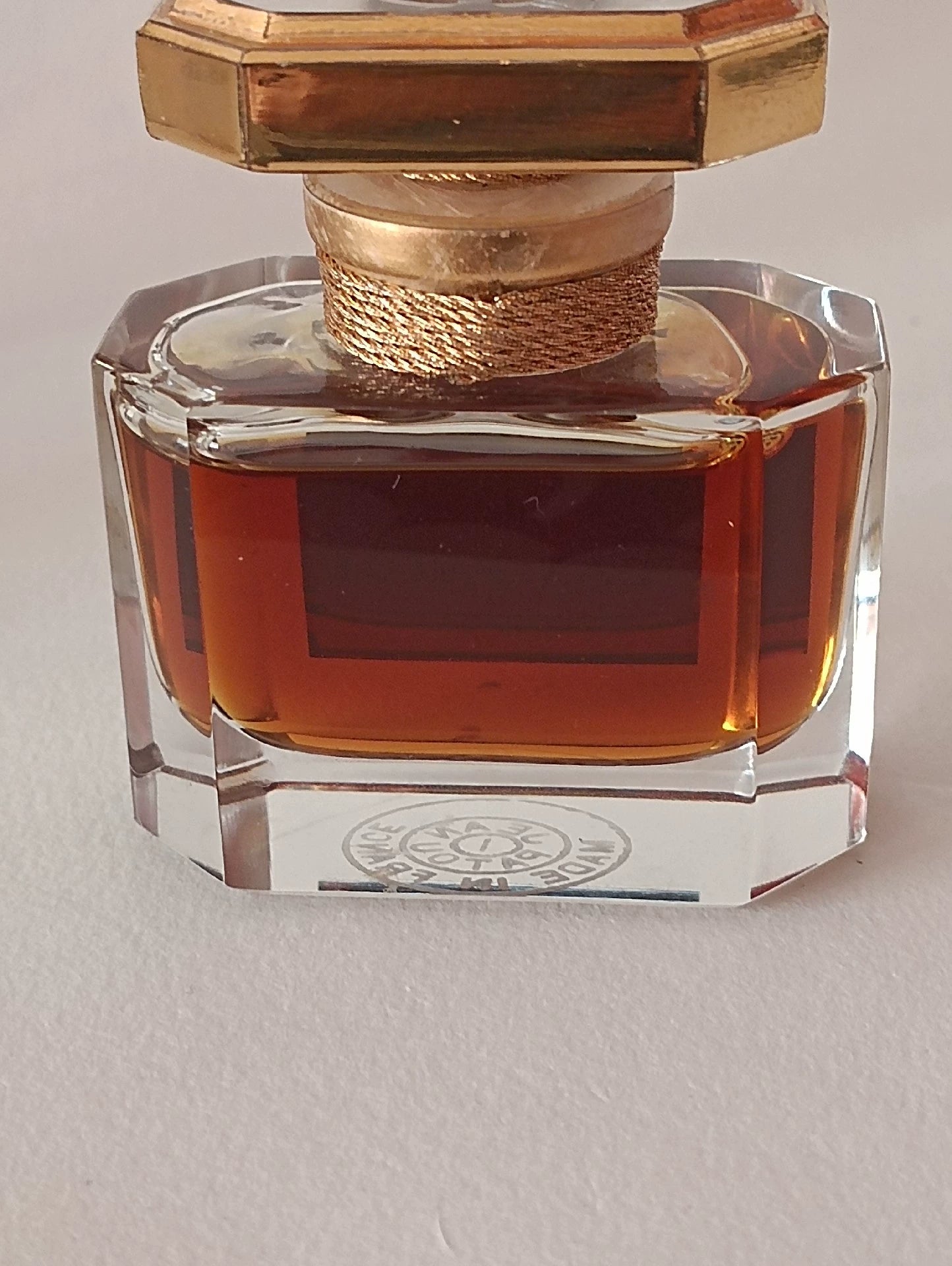 090525-30 Jean Patou 1000 15ml 0.5oz