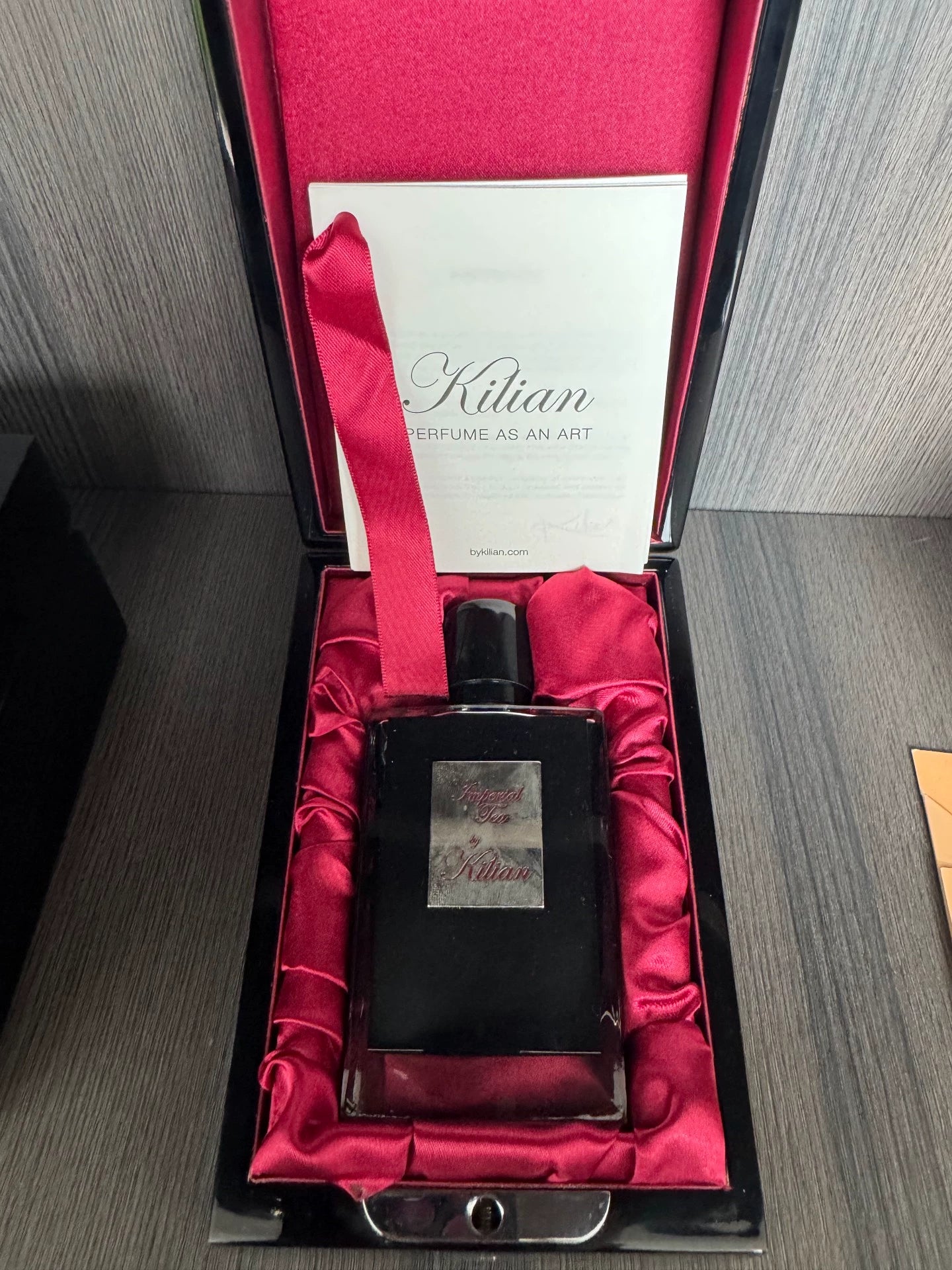 100625-81 Kilian Eau de Parfum EDP 50ml 1.7oz