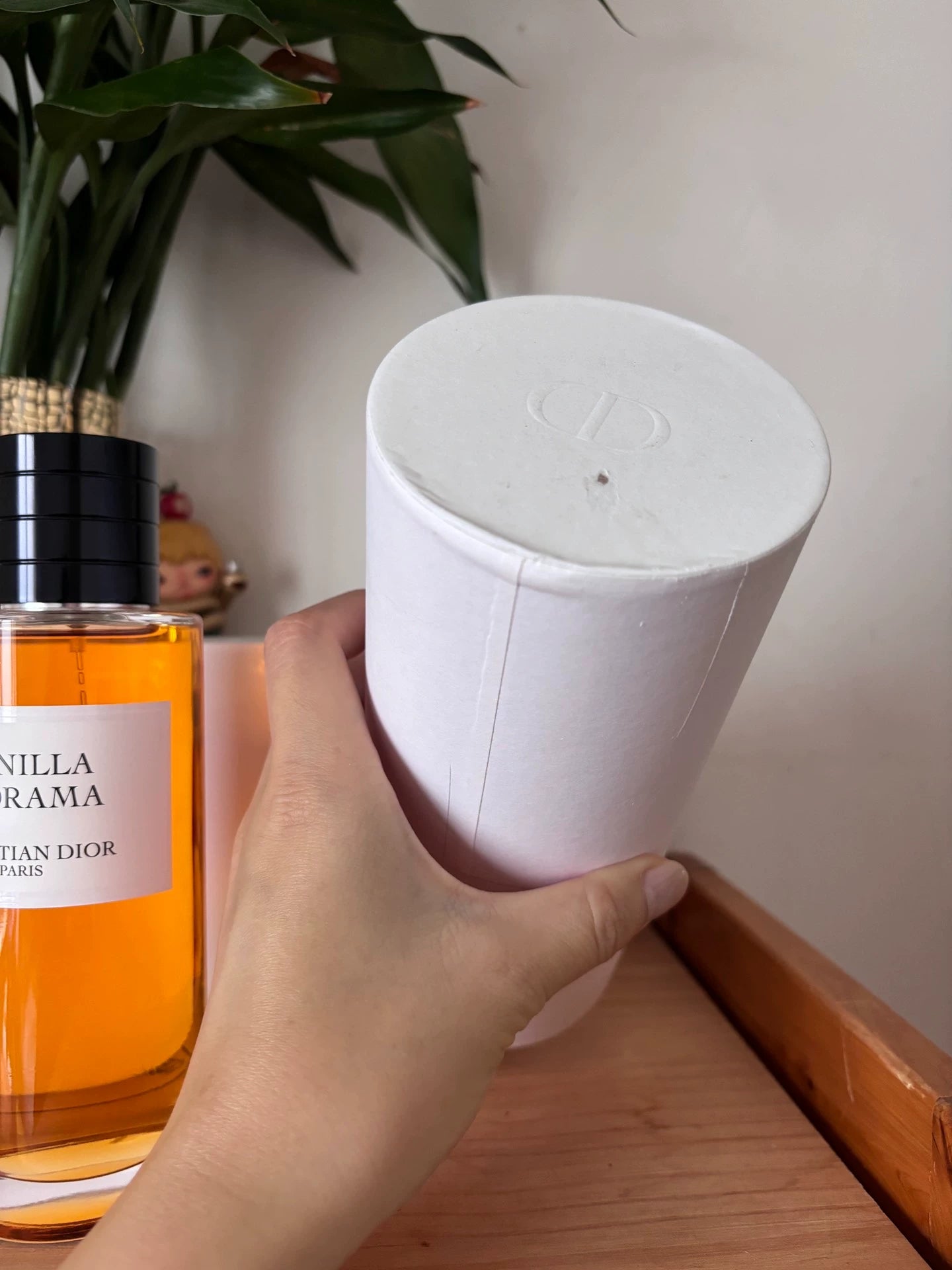 151025-51 Christian Dior 250ml 8.5oz