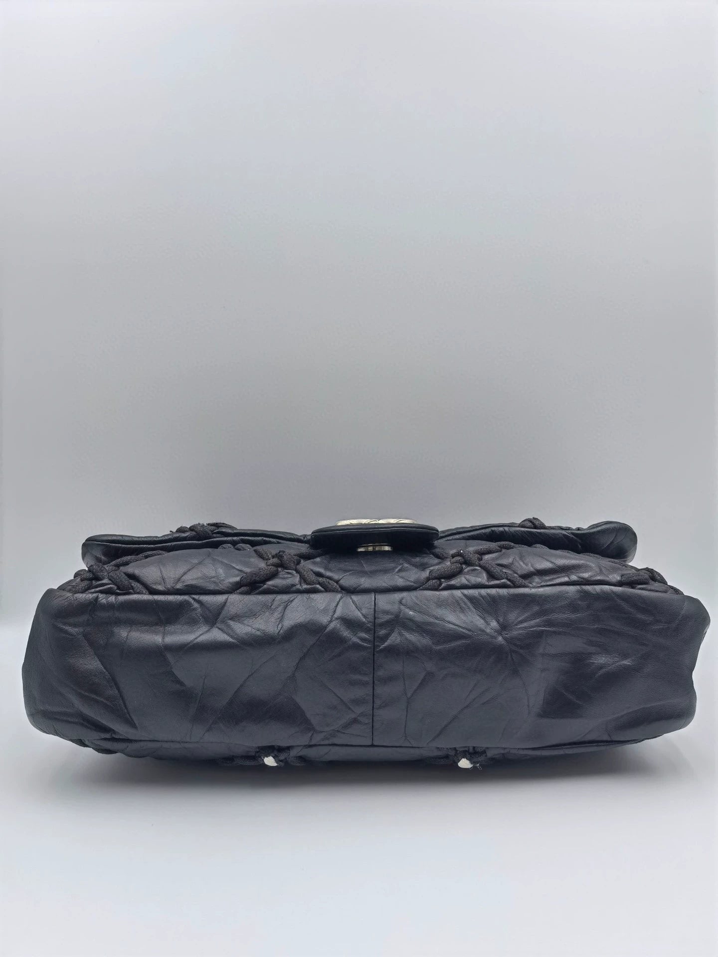 050125-1 CHANEL black silver handbag bag