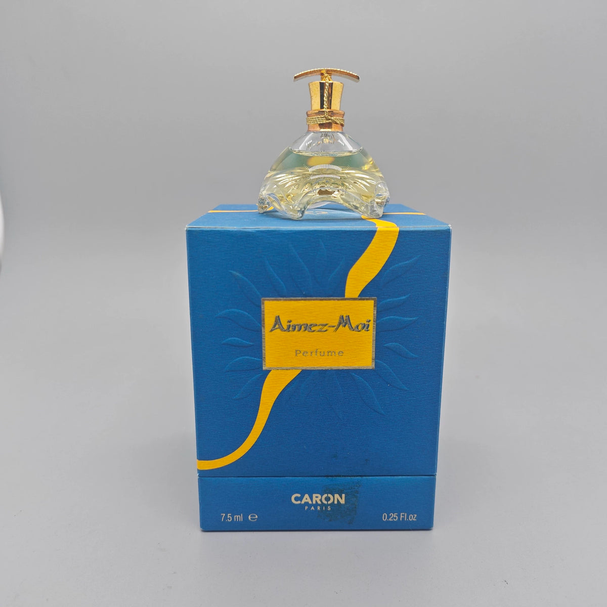 241026A-19 Caron loves ME 7. Perfume 5ml 0.2 oz
