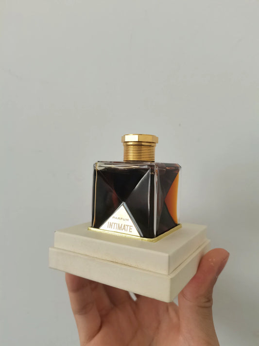 160625-91 Revlon intimate 28ml 1 oz Parfum Perfume