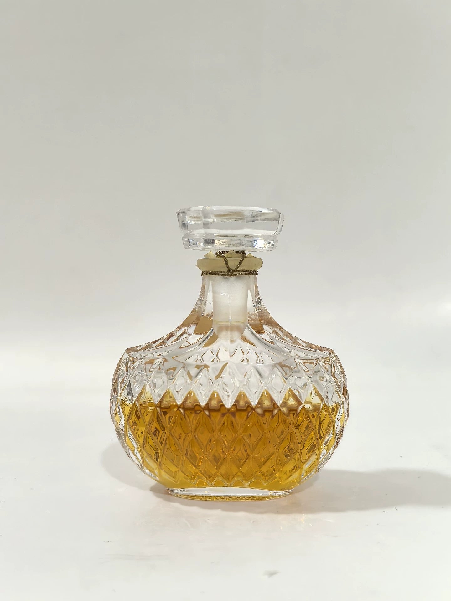 070325-36 Nina Ricci 15ml 1/2 oz Parfum Perfume
