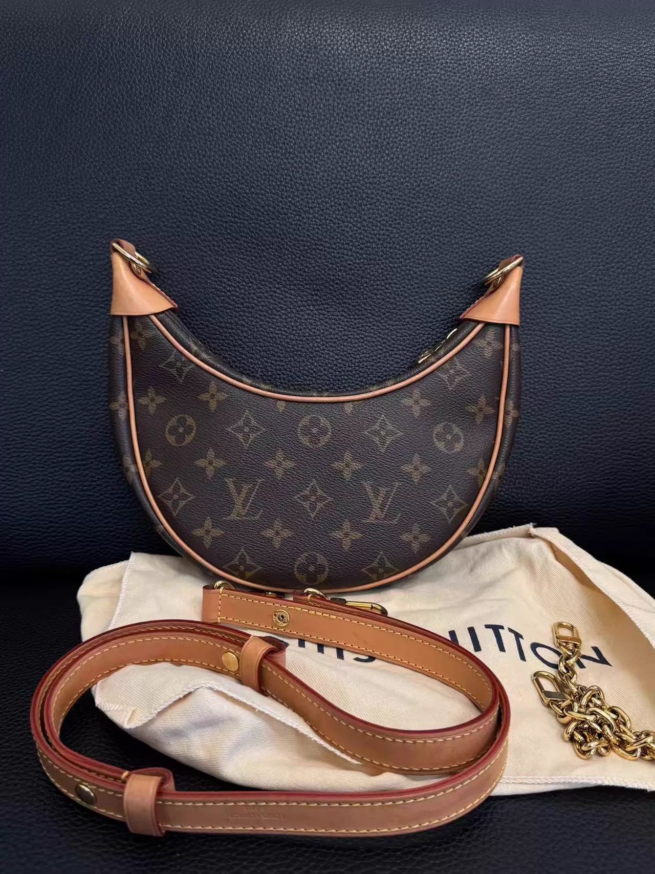 150626-bag-17 Louis Vuitton LV LOOP hobo