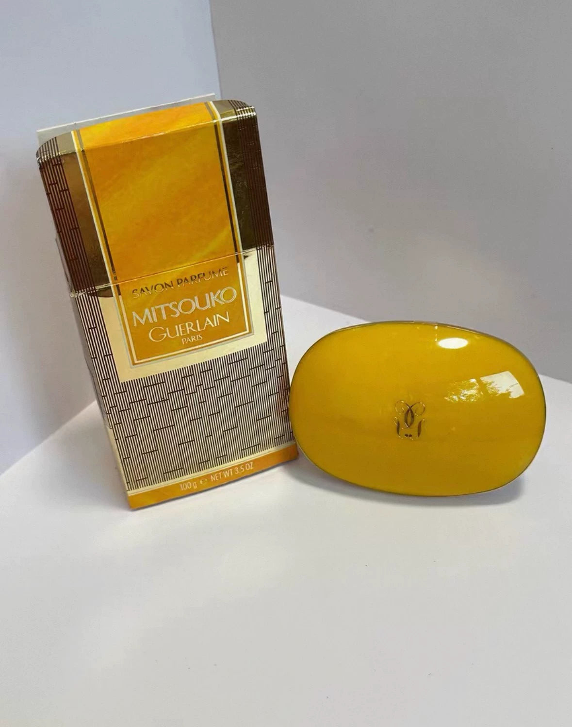 031026-1 Guerlain Mitsouko Madame Butterfly Parfum