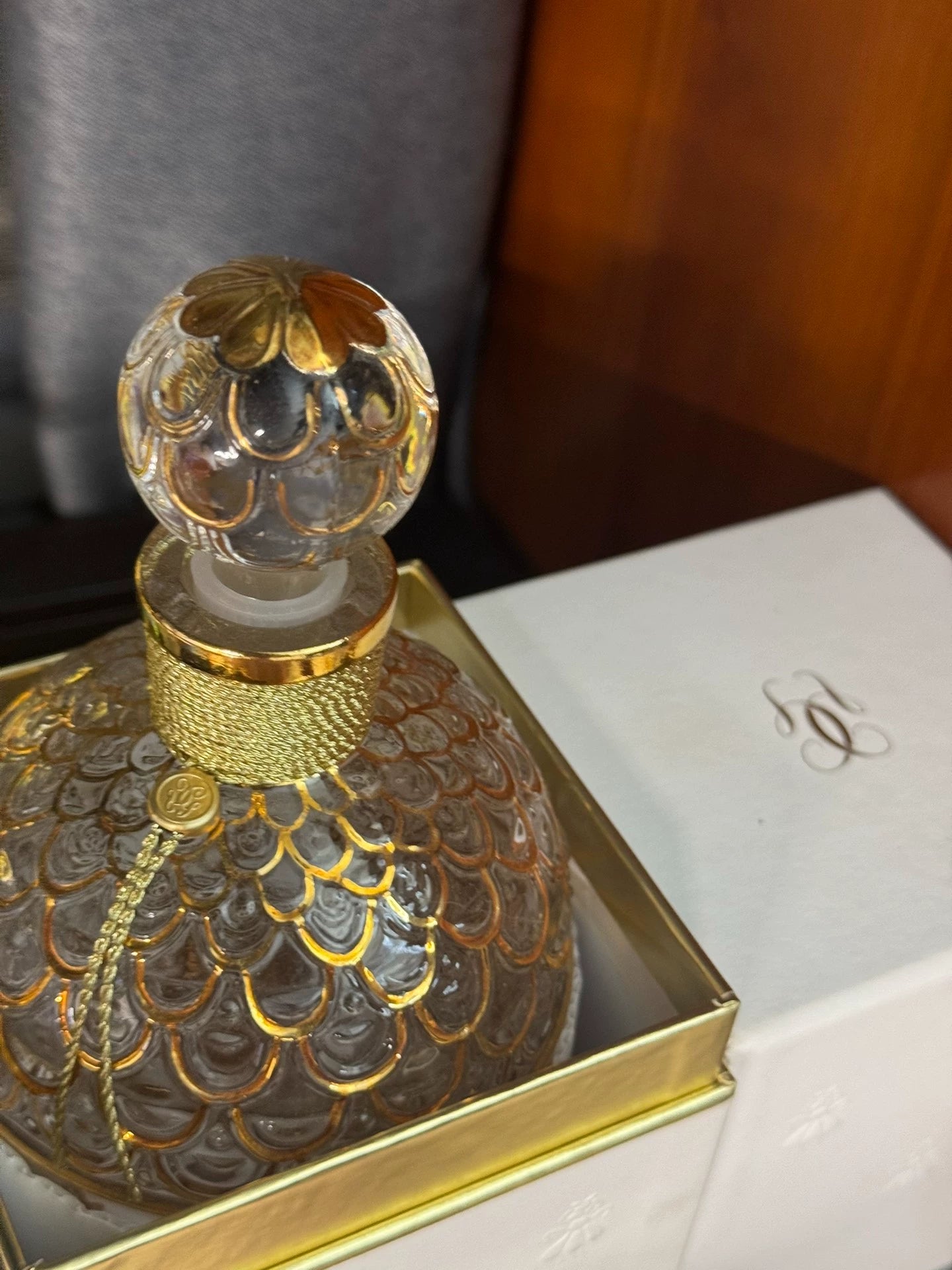 100926-74 Guerlain 1L