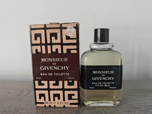 181025-46 Givenchy Eau de Toilette EDT 60ml 2.0oz