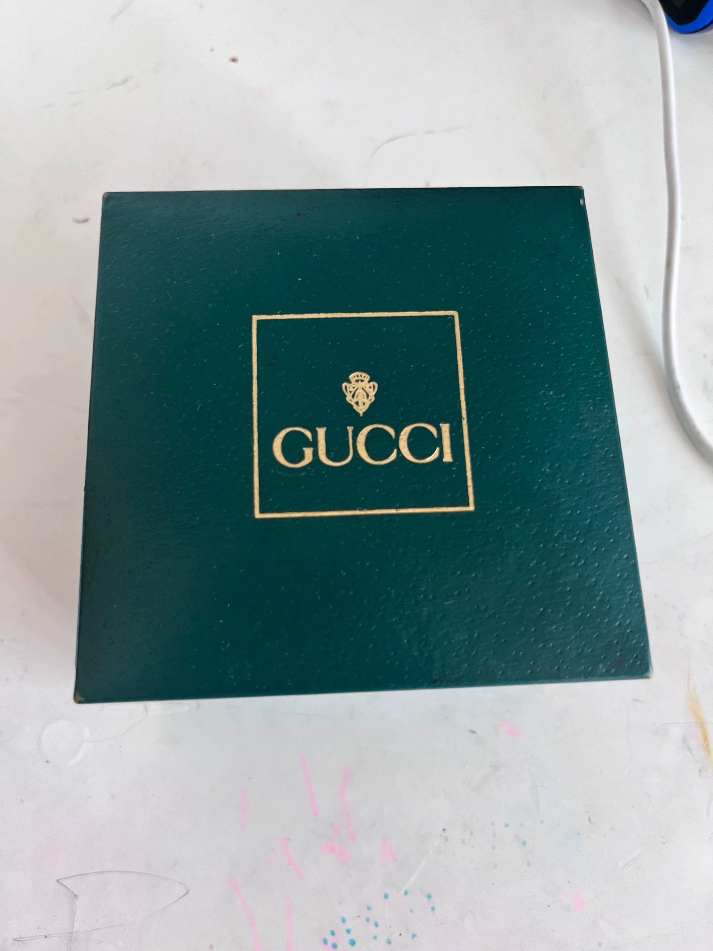 140525-30 Auth Gucci Change Bezel Colors Gold Dial Watch