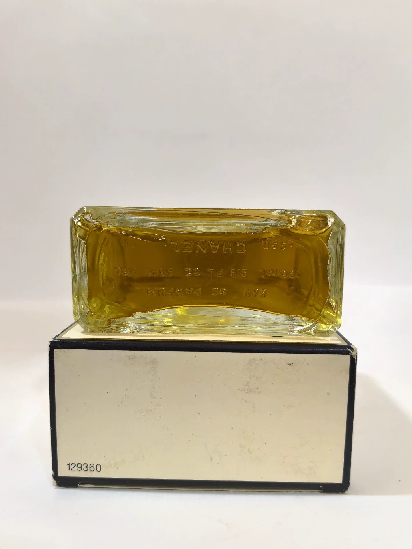 060325-95 Chanel No. 19 100ml 3.4 oz old version edp eau de parfum