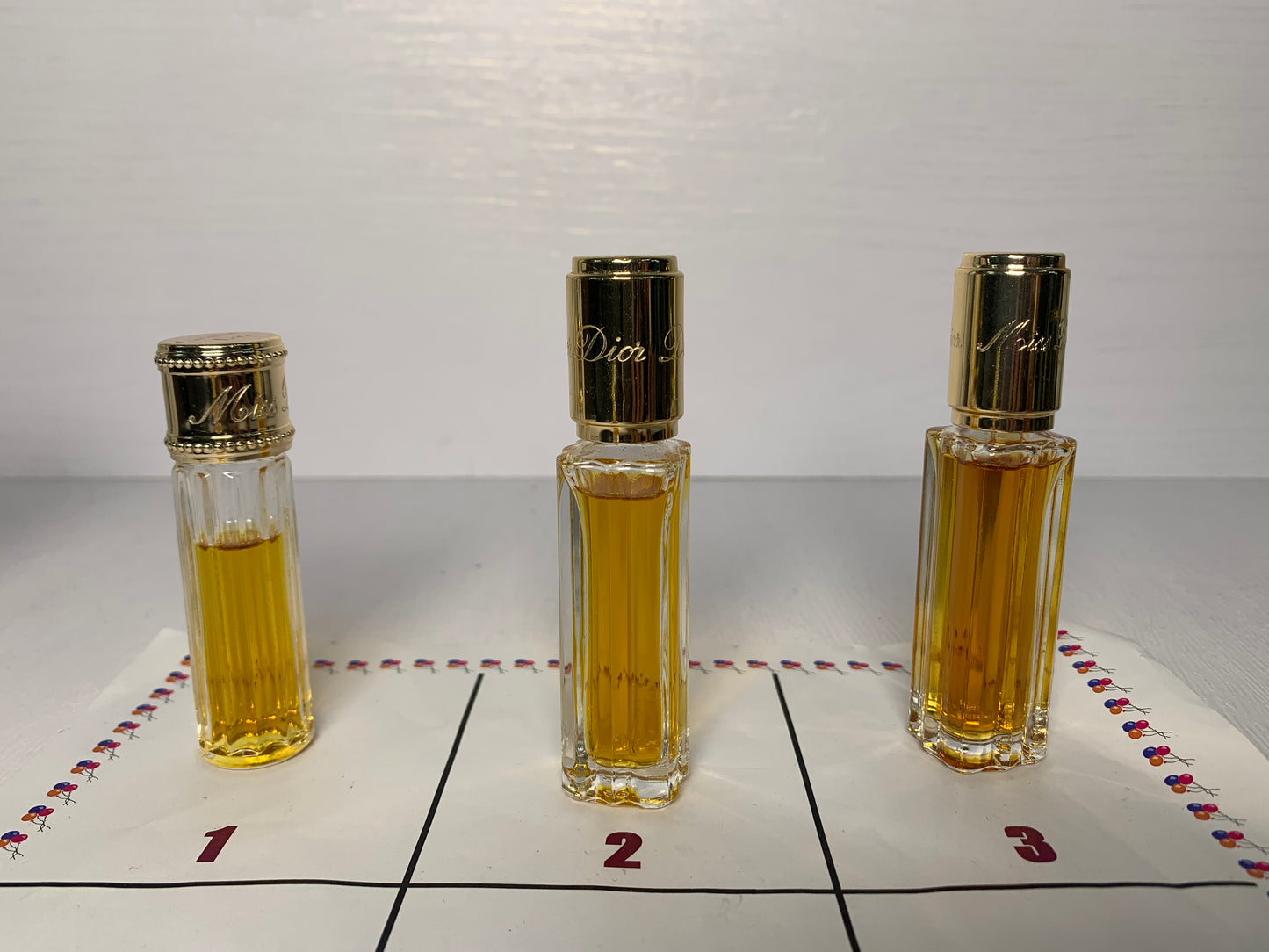 Auth Christian Dior 7.5ml 1/4 oz Parfum perfume Miss diorissimo - 28DEC22