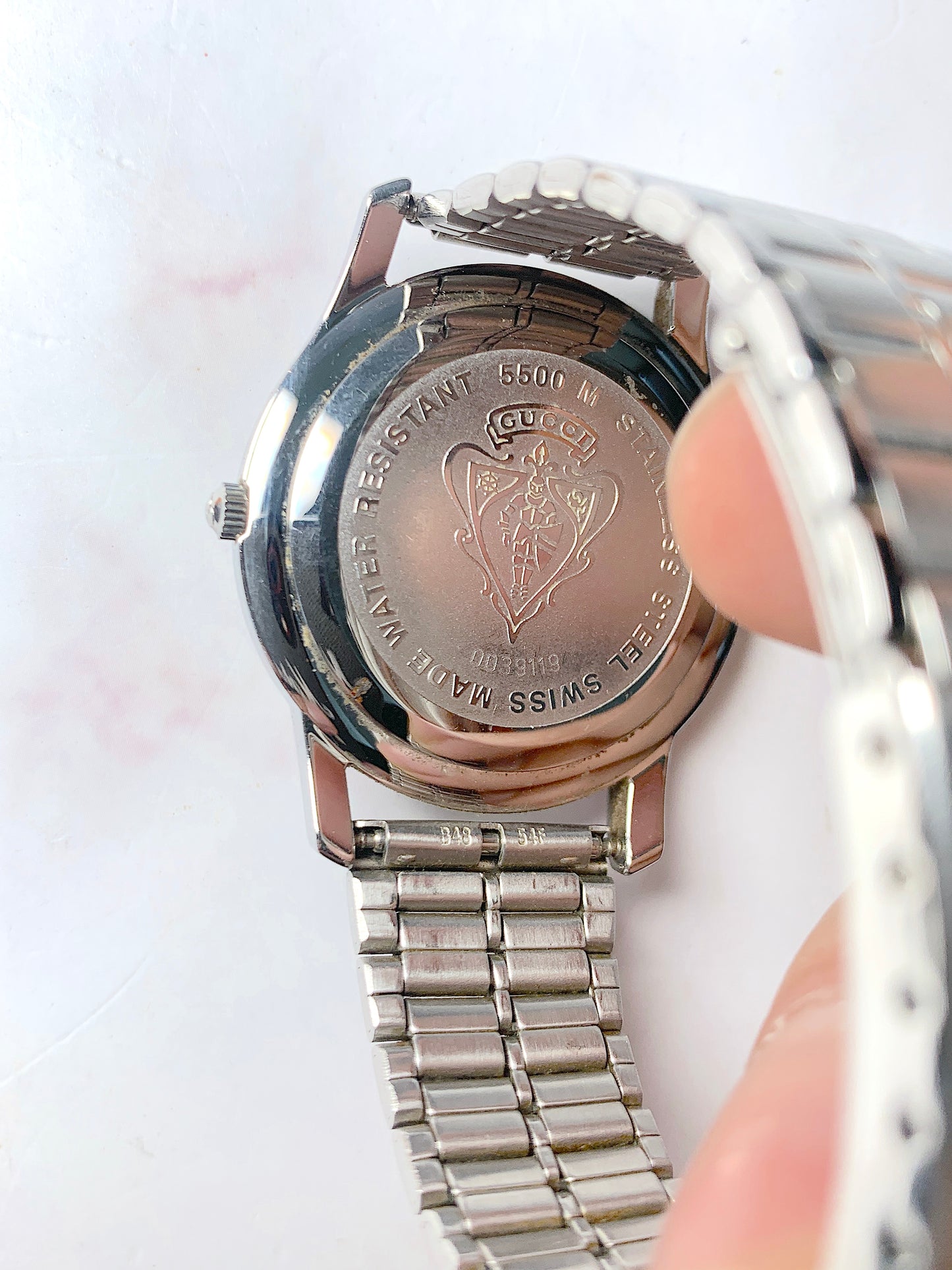 Men Gucci Silver tone Steel Quartz Watch - 180124 R