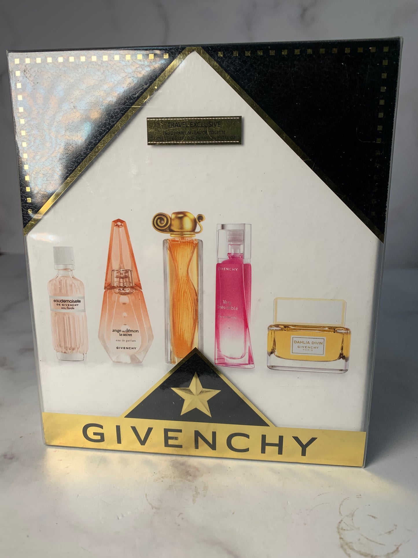 Rare Givenchy Les Parfums De 5 in set 1 - 220124 19