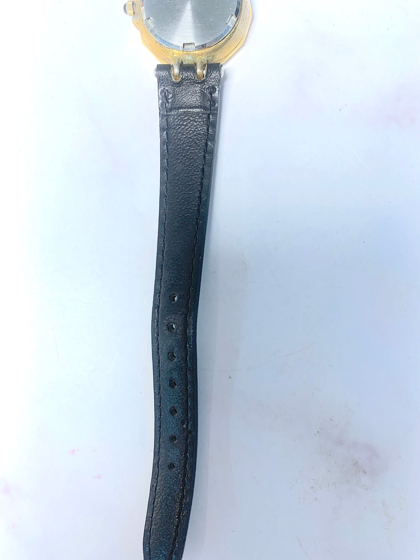 Women Dunhill Gold tone leather Quartz Watch - 240124 A