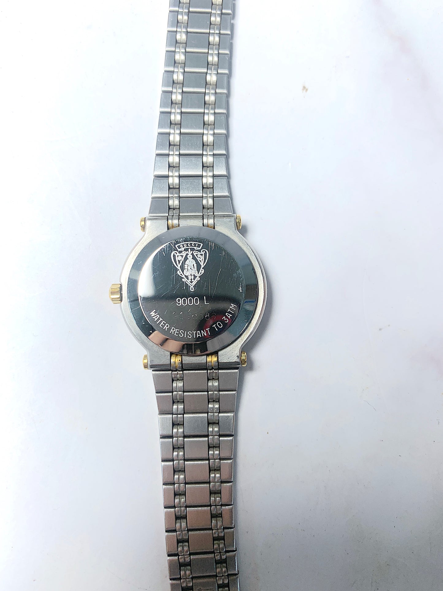 Women Gucci silver tone Quartz Watch - 240124 E