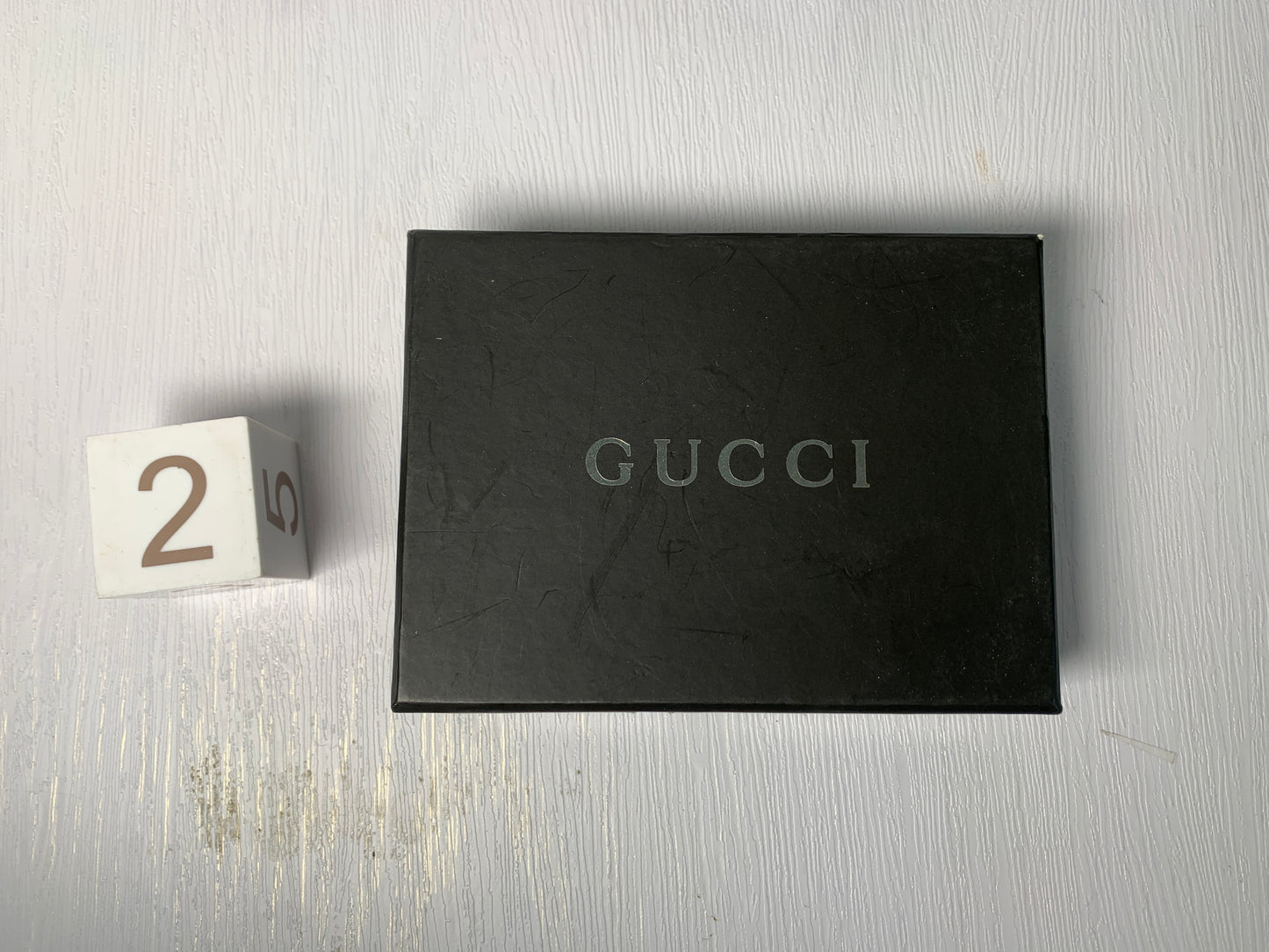 正品 Gucci 盒子禮物手錶錢包珠寶項鍊手鍊 - 28JAN1