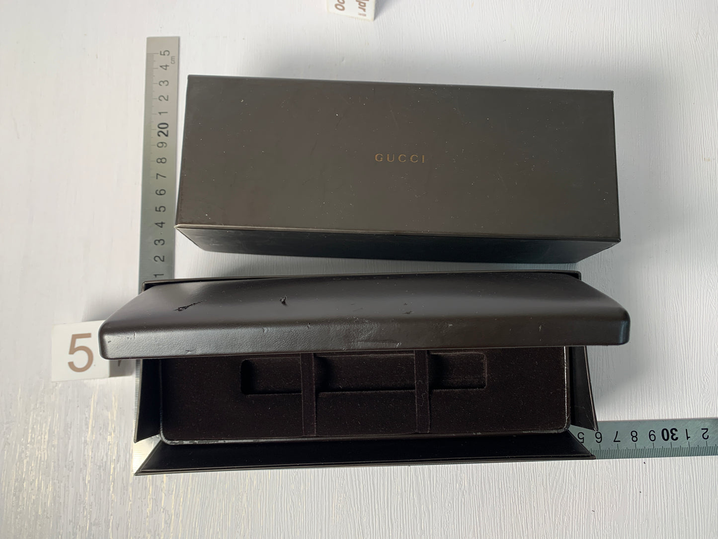 正品 Gucci 盒子禮物手錶錢包珠寶項鍊手鍊 - 30JAN1