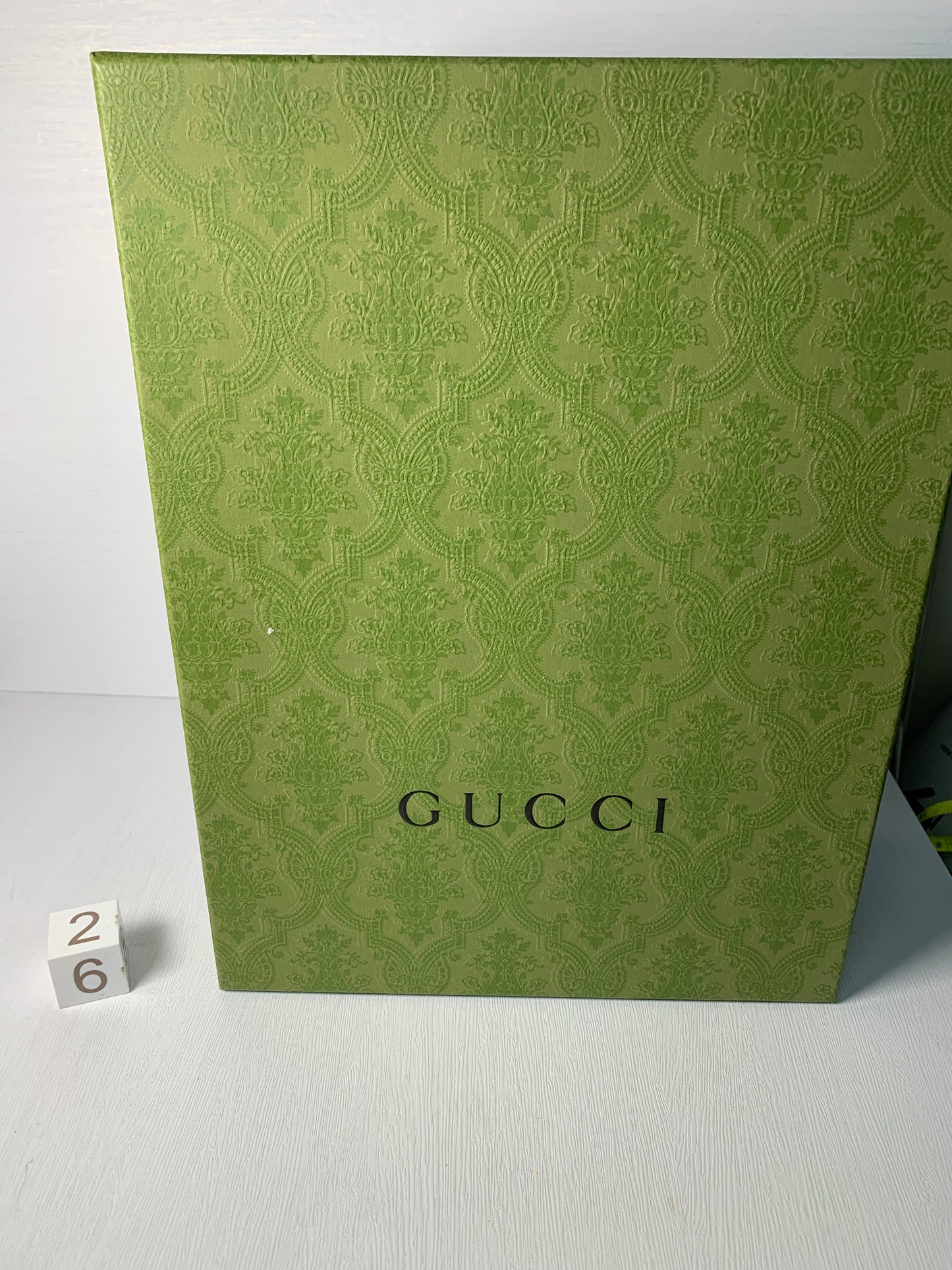 Auth Gucci large Box gift for watch wallet jewllery necklace shoes - 30JAN1
