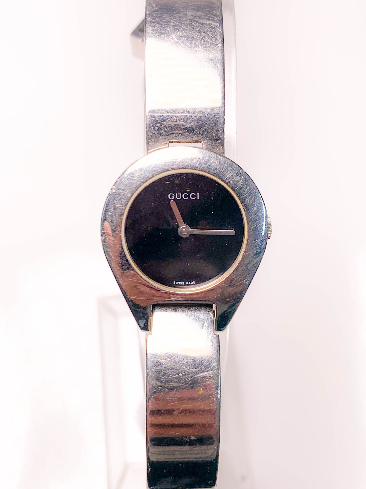 Rare Women Gucci Silver tone watch - 210224