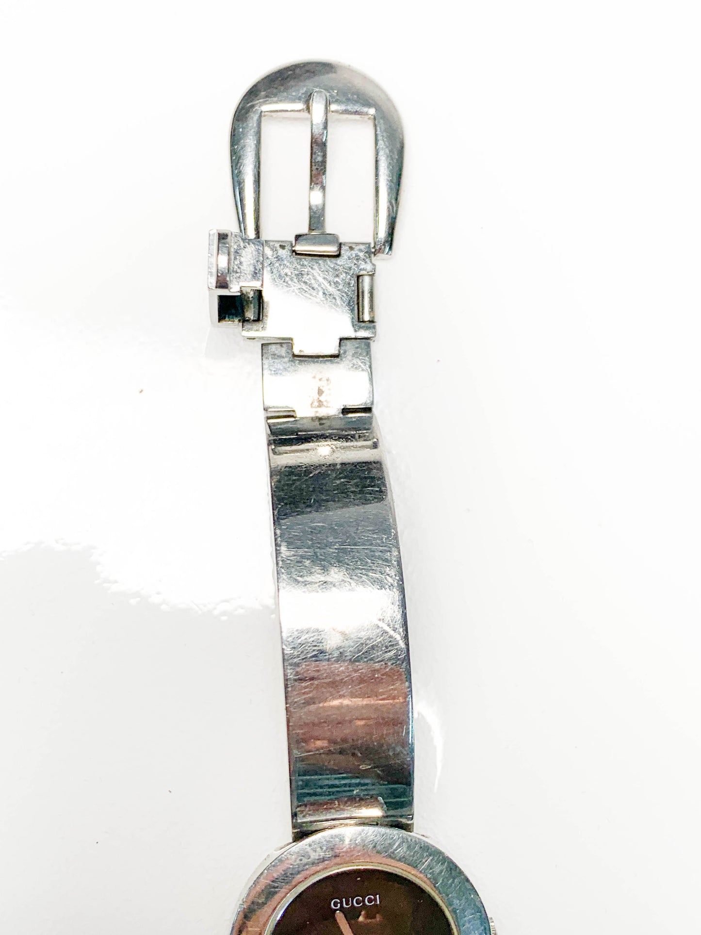 Rare Women Gucci Silver tone watch - 210224